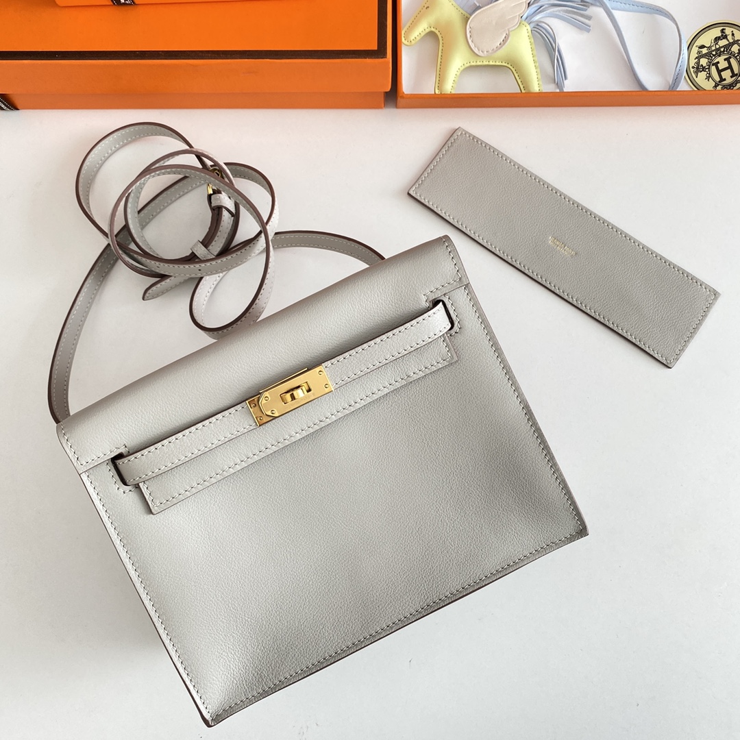 Hermes Kelly Danse Evercolor Bag In Pearl Grey Color